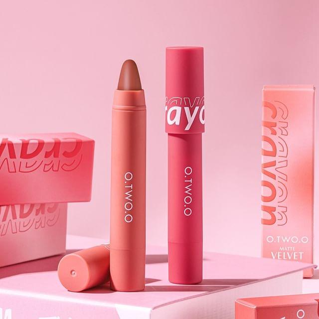 O.TWO.O - Soft Mist Crayon Lipstick (4-6) 5735
