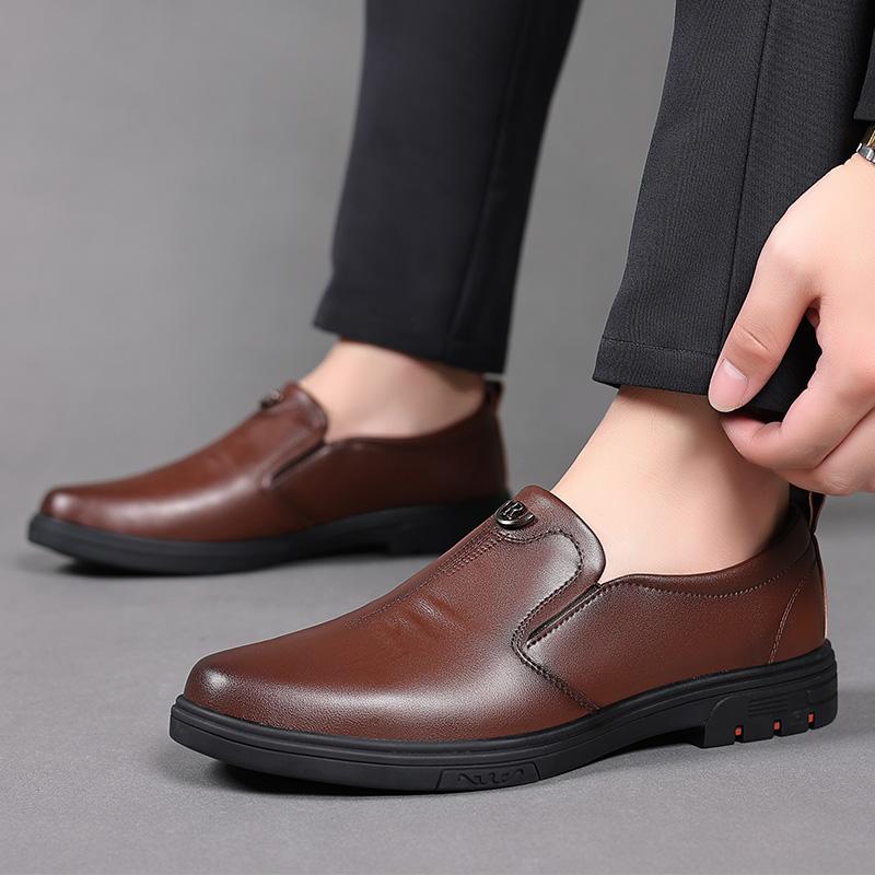 Fashion Outdoor Men Casual Fashion Shoes Comfortable Leather Fashion Flats Men Handmade Mens All-match Loafers New Men Business Footwear