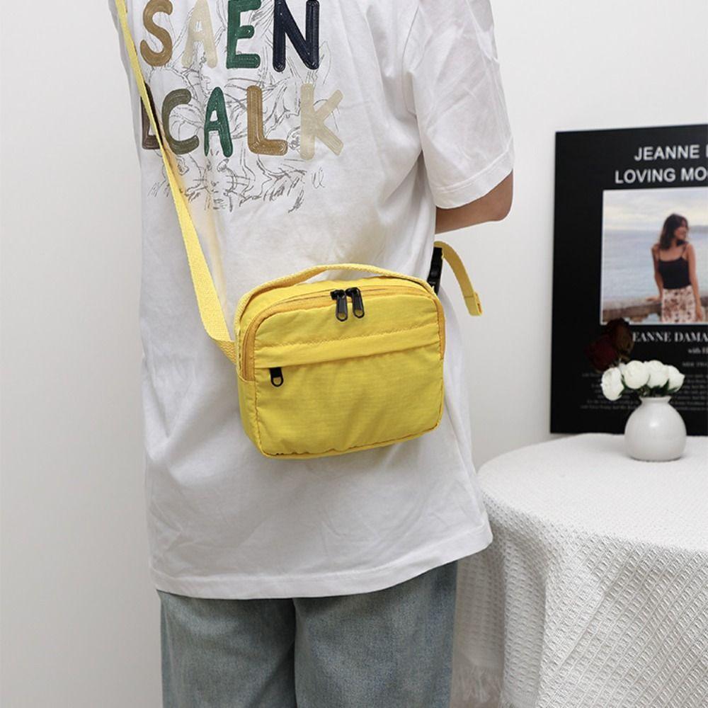 Quick-dry Square Message Bag Korean Style Sports Shoulder Bag Fashion Nylon Crossbody Bag  Outdoor