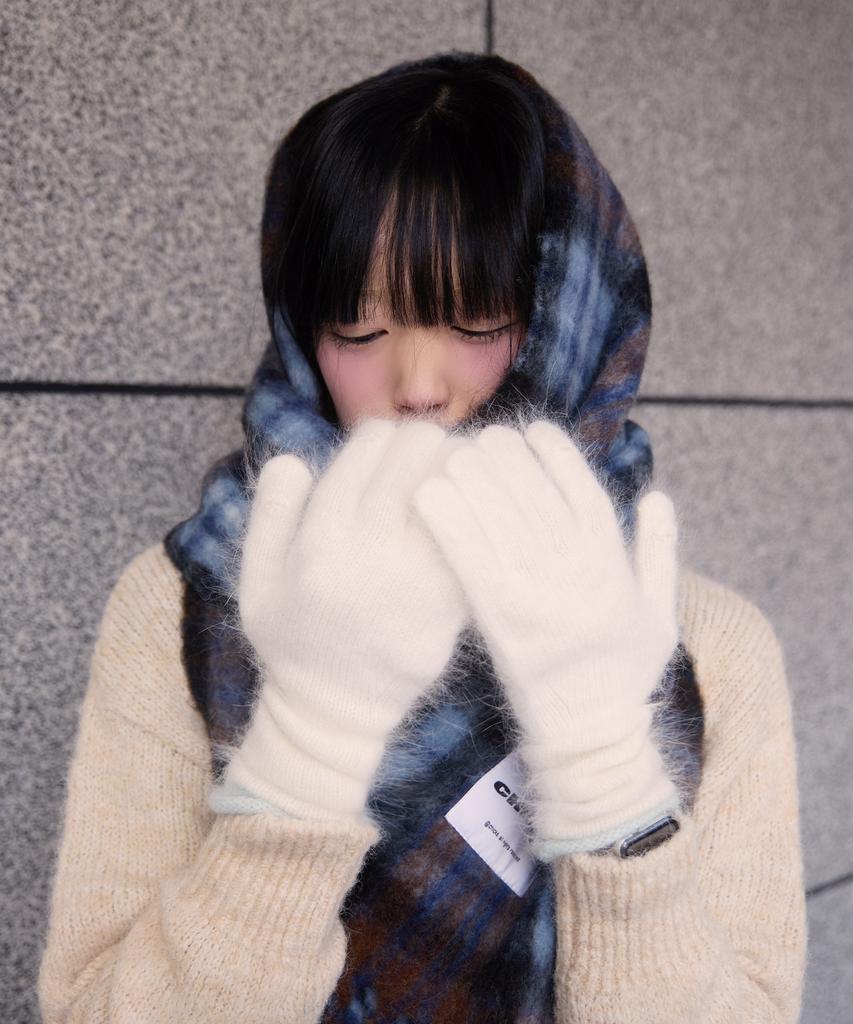 CHICKS Line Mohair Fingerhole Gloves (5 Colors)