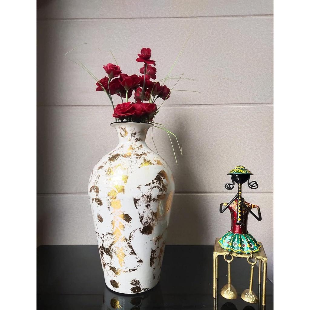 Cast Iron Metal Flower Vase for Home Decor and Living Room Vintage Antique Decor