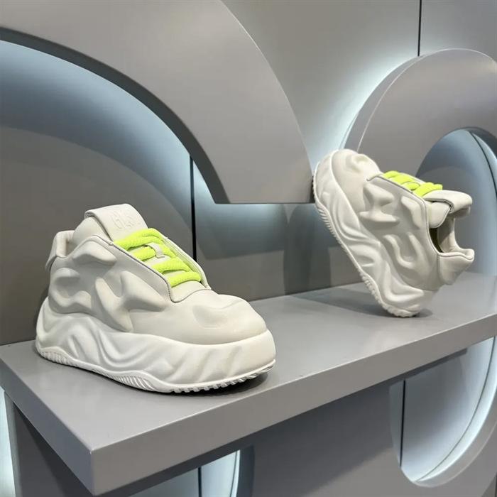 Popular Simple Sports Casual Shoes In the Spring of 2024, New Men's Dad Solid Color Bread Shoes with Heightened Thick Soles