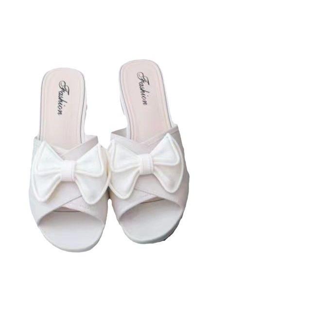 Chinelos de Salto Plataforma com Laço Estilo Coreano: Sandálias de Moda Femininas de Verão com Solado Grosso Antiderrapante