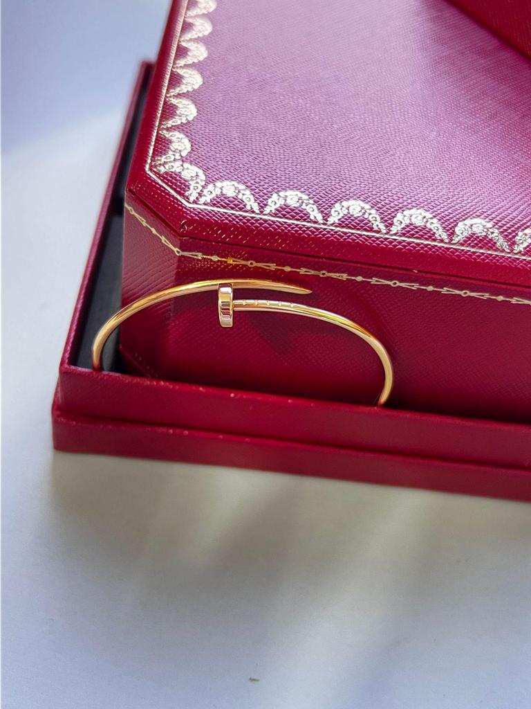 Ka Family CNC Precision Gold Thin Nail Bracelet - Elastic Memory, European & American Fashion Jewelry.