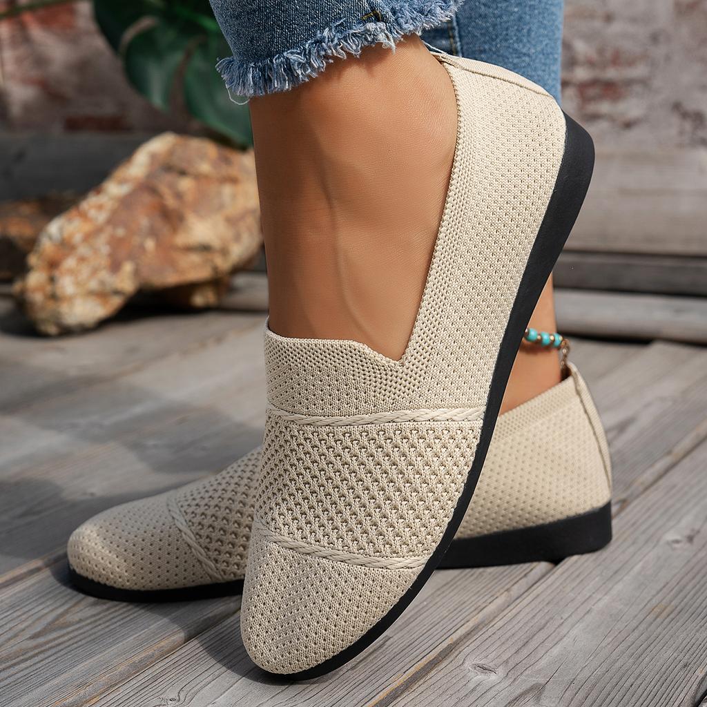 Women Flats Footwear Nurse Shoes Slip On Shoes Women Moccasins Sneakers Shoes Woman Outdoor Plus Size Female Footwear