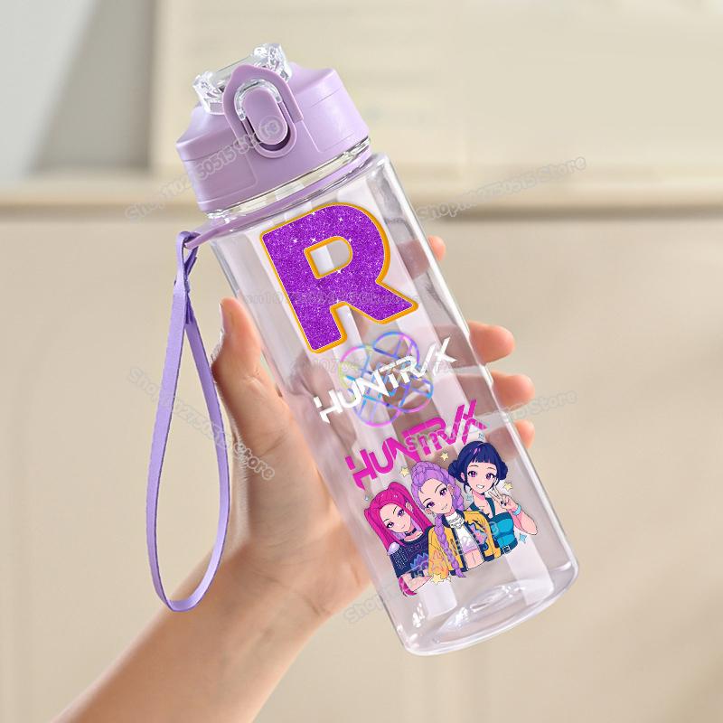 900ml KPop Łowcy Demonów List Butelka na Wodę Rumi Mira Zoey Dziewczęca Szkolna Kubek na Napoje Duża Pojemność Dziecięca Sportowa Outdoorowa Butelka ze Słomką