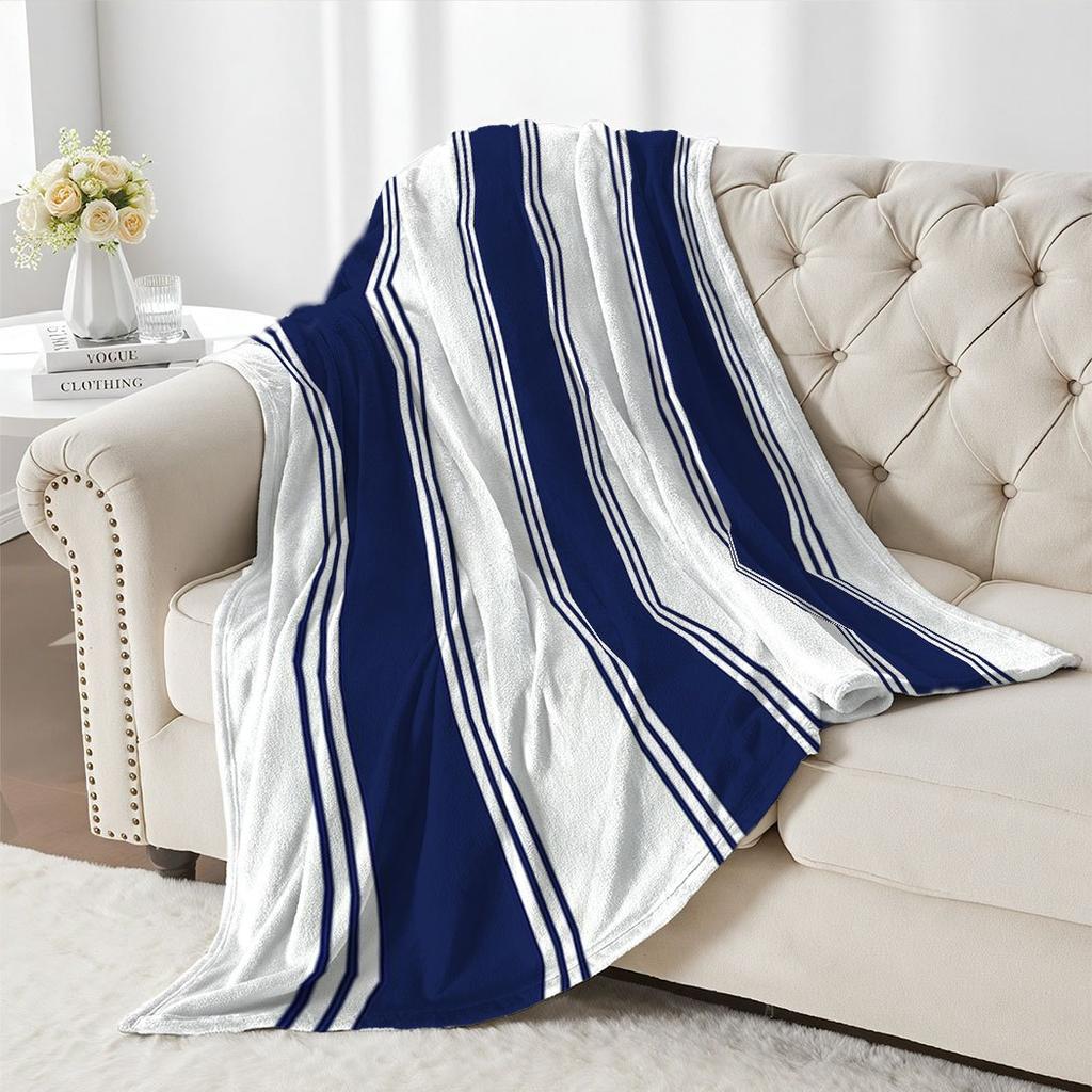 1pz Plaid a Strisce Nautiche – Design Minimalista Blu e Bianco, Elegante Decorazione per la Casa per Divano o Letto