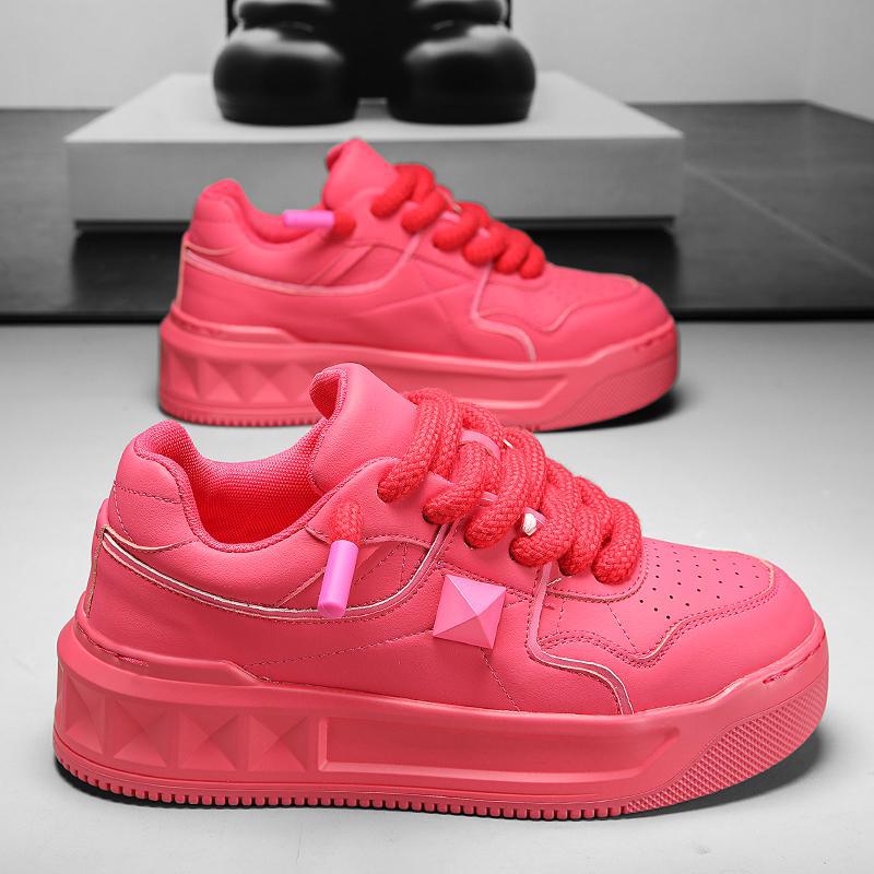 European Station 2025 Autumn and Winter New White Rivets Sports and Leisure Platform Fashion White Shoes Muffin Shoes