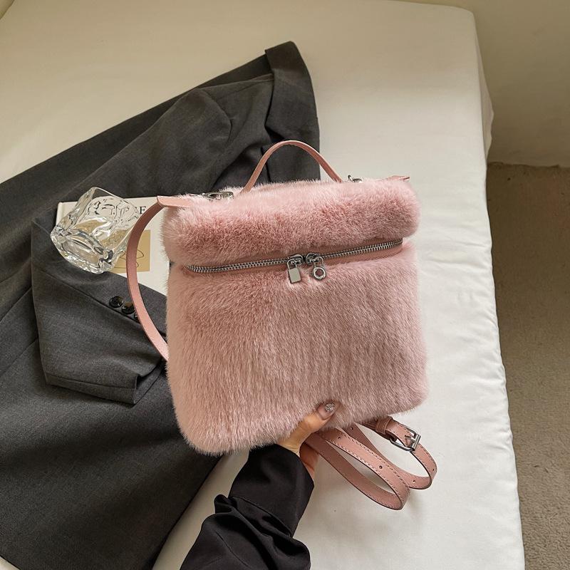 Casual Plush Simple Cute Girl Style Fashion Commuting Autumn New Women's Shoulder Bag