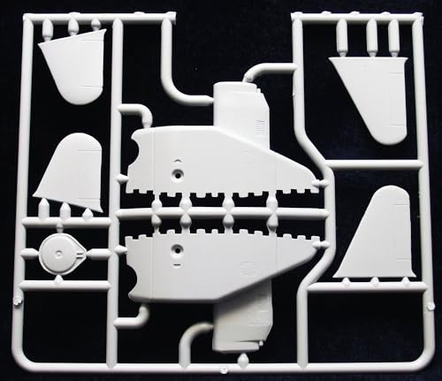 Beaver Corporation 1/35 Japanese Kairyu Late Model Midget Submarine Plastic Model BEL35001