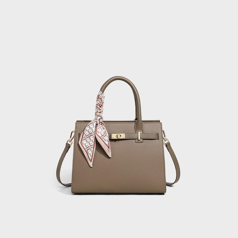 Handbag bag women's new spring and summer crossbody leather women's bag light luxury platinum bag large capacity mother bag