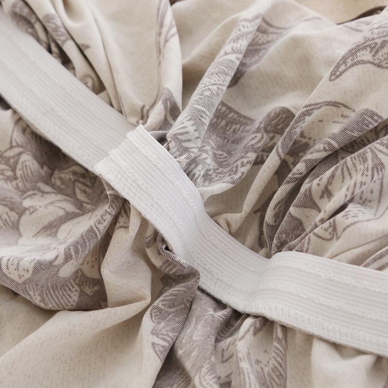 Universal Sofa Slipcover With Skirt Fitted Couch Cover Washable High Elastic Fabric With Skirt Sofa Cover For Dogs