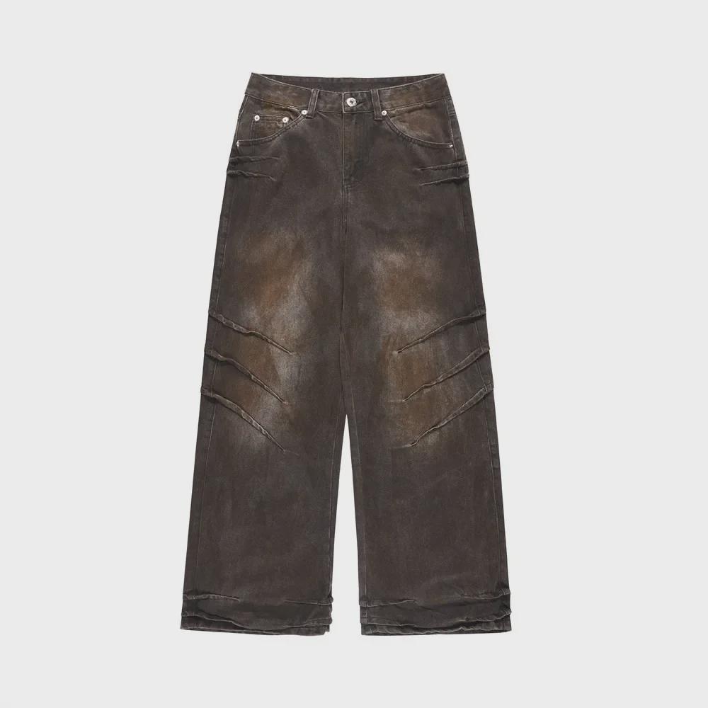 Wasteland Distressed Jeans für Herren im Streetstyle – trendige, plissierte, lockere Hose mit weitem Bein.