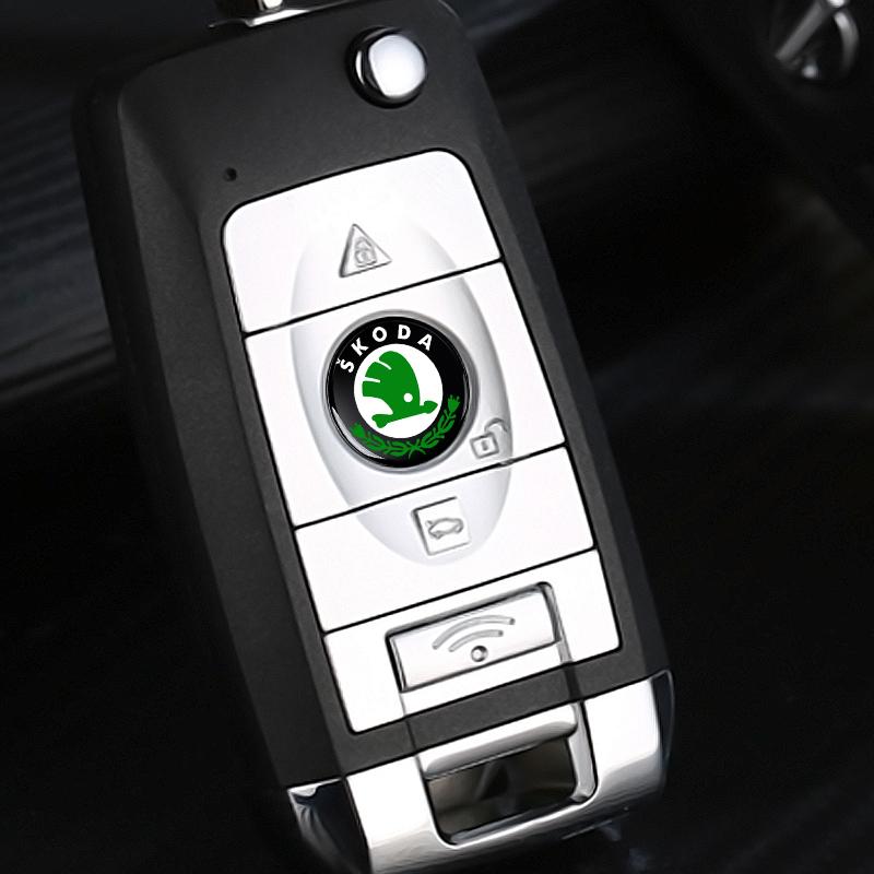 2/5/10Pcs 14MM Remote Car Key Stickers Emblem Accessories for Skoda S Skoda Kodiaq Fabia Kamiq Karoq Octavia 3 A5 A7 Scala R Accessories