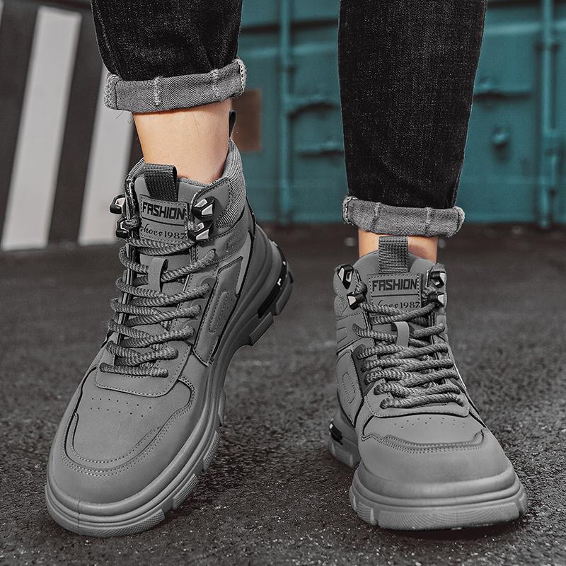 Fashion Men Hiking Boots Fashionable Desert Boots New Comfortable and Non Slip Thick Soled High Top Versatile Work Boots Bota Masculina