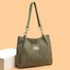 An Elegant Corduroy Handbag for Women,Featuring A Chain Shoulder Strap,Spacious Design,Perfect for Daily Commuting,with A Polyester Lining,Zip Closure