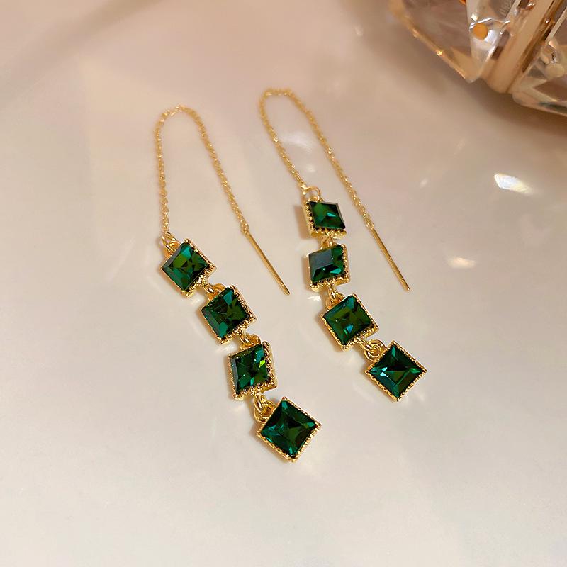 

Серьги Серебряная Игла Французский Ретро Зеленые Геометрические: Шикарные серьги-пусеты в литературном стиле для женщин