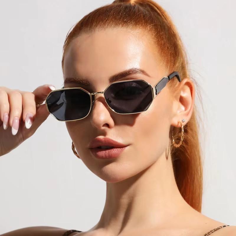Non-polarized Women Square Metal Frame Sunglasses Male Retro Personality Simple Sun Glasses Fashion Comfortable Leisure Shades