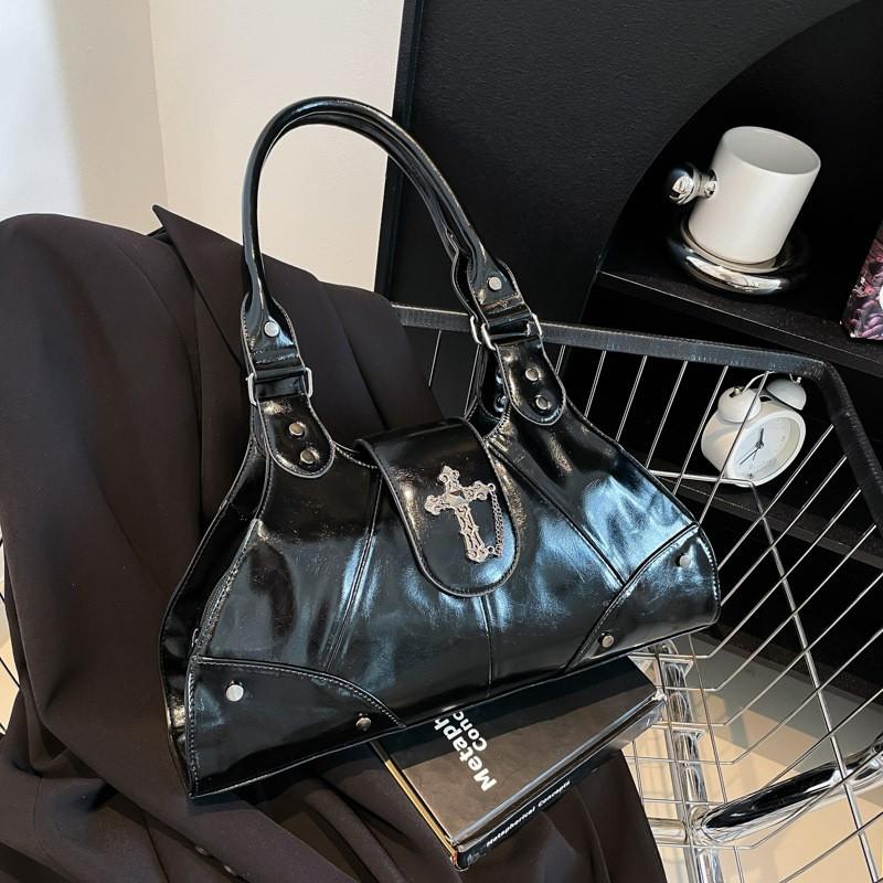 High-end Bag Female Hot Girl Motorcycle Style Commuting Handbag Trend Cross Shoulder Cross-body чёрный