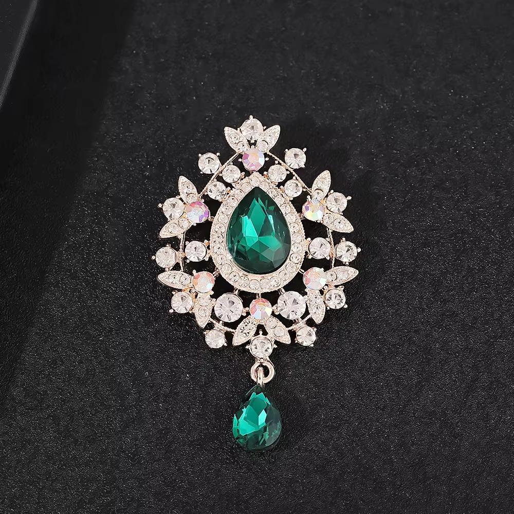 Fashion Alloy Rhinestone Brooches Women's Enamel Glass Pendant Pins Flower Pattern Crystal Jewelry Wedding Occasions
