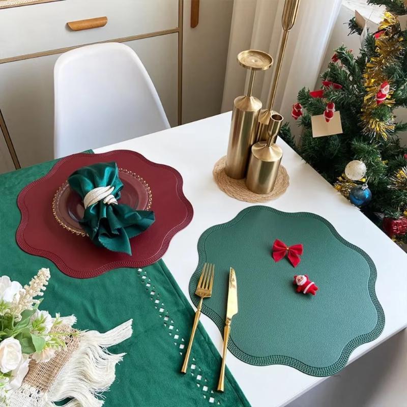 1Pcs Waterproof Non-Slip Kitchen Tableware Pad Flower Shaped Leather Placemats Heat-Resistant Place Mats Christmas Decor
