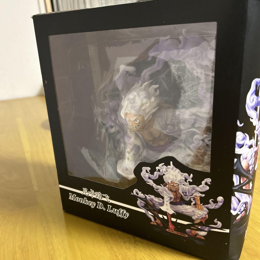 

[USED] Price Reduced!! One Piece Luffy Figure