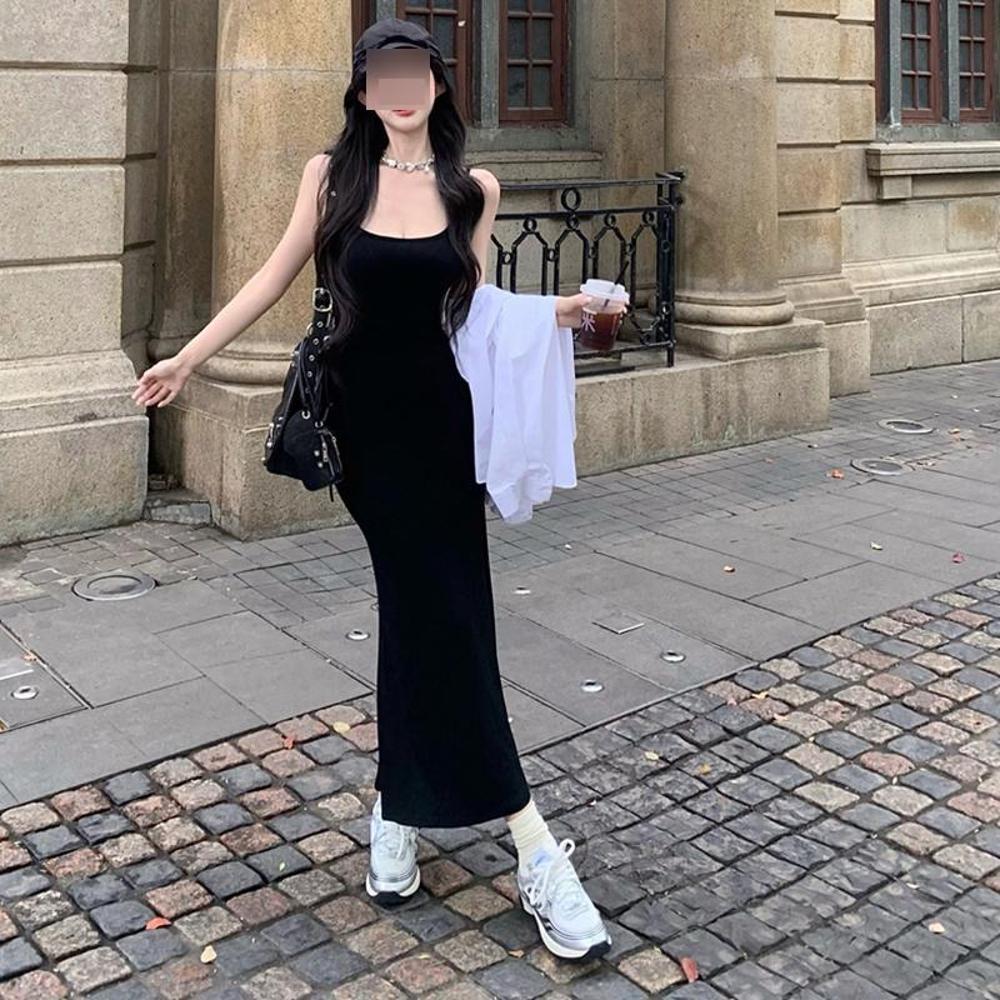 

Beautiful little red skirt style casual slim hip wrapping sundress niche design hollow butterfly dress XL- (recommended 110-60kg) чёрный