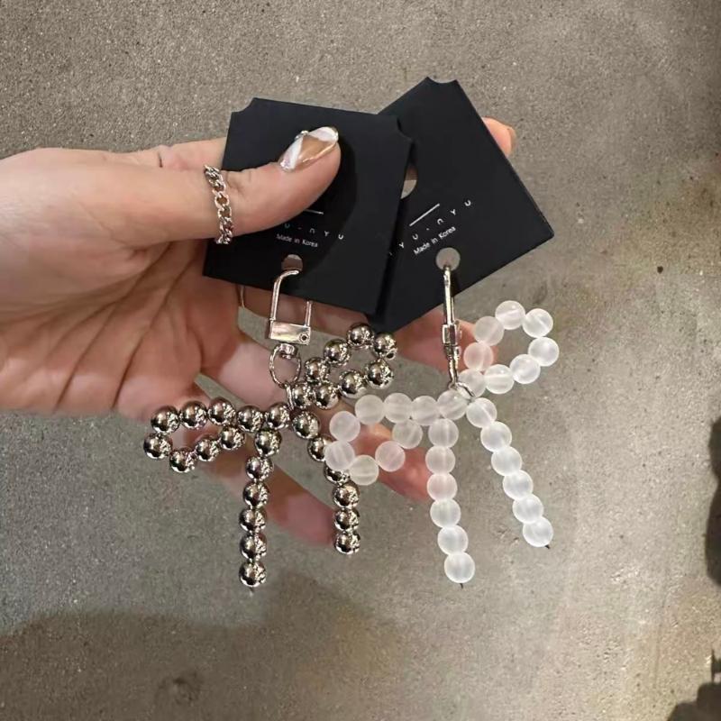 Pearls Bowknot Phone Pendant Key Chain Elegant Keychain Pendants for Handbag Keychain Cute Bowknot Crafting Decoration