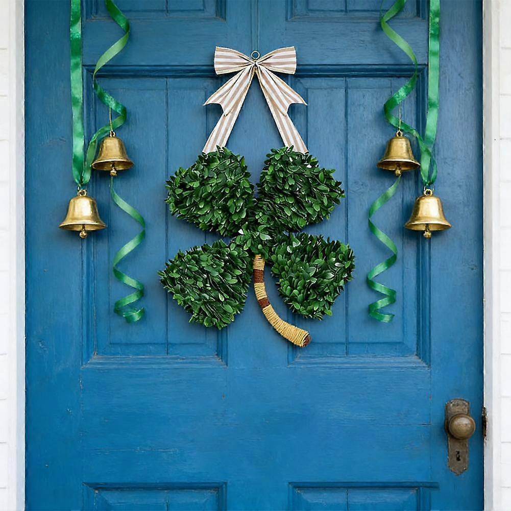 Cross-Border New Saint Patrick's Day Wreath Lucky Four-Leaf Clover Wooden Door Hanger Fireplace Wall Decoration Pendant