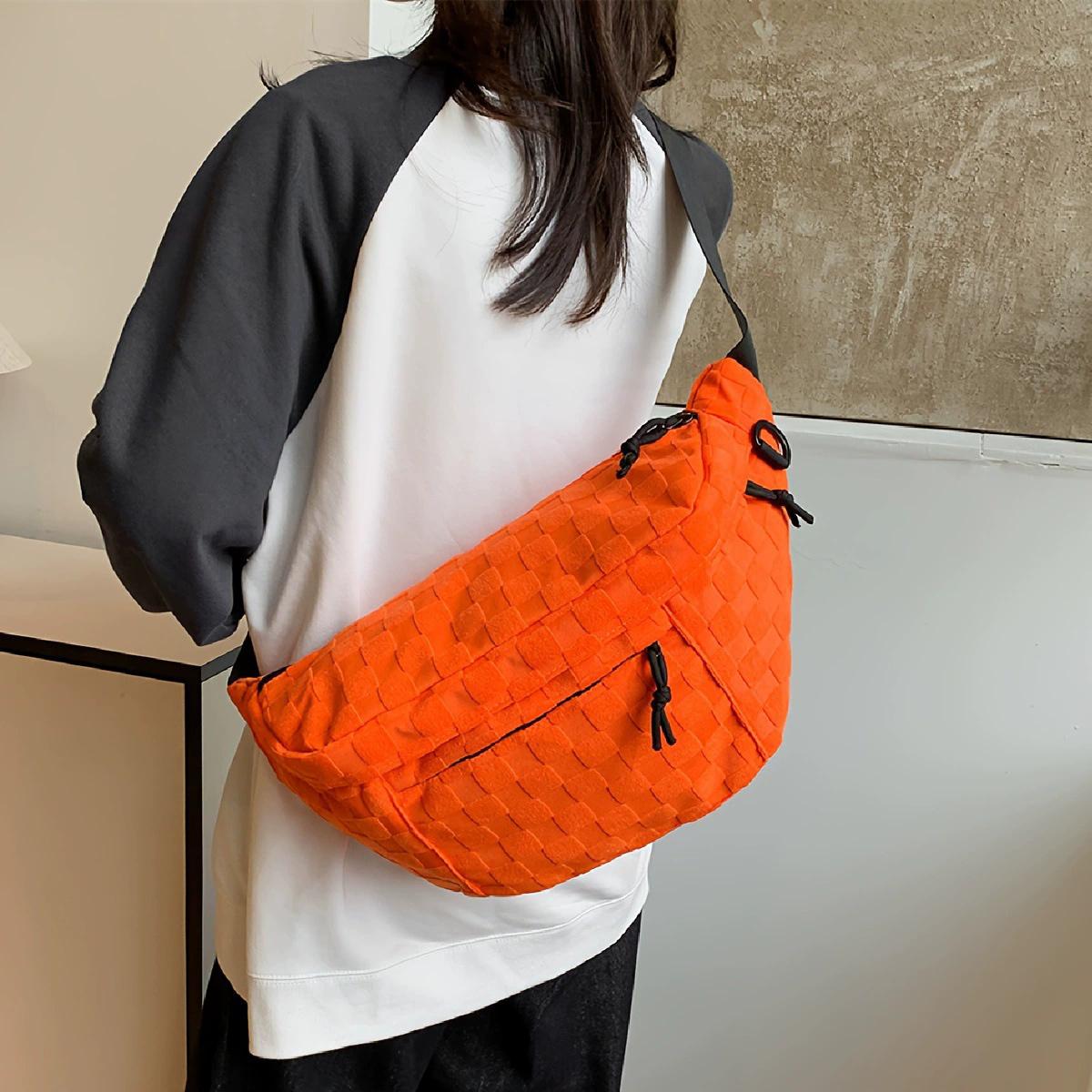 

Women s Fashion Embossed Fanny Pack Large Capacity Zipper Belt Bag, Casual Versatile Crossbody Waist Bag for Daily Commute помаранчевий