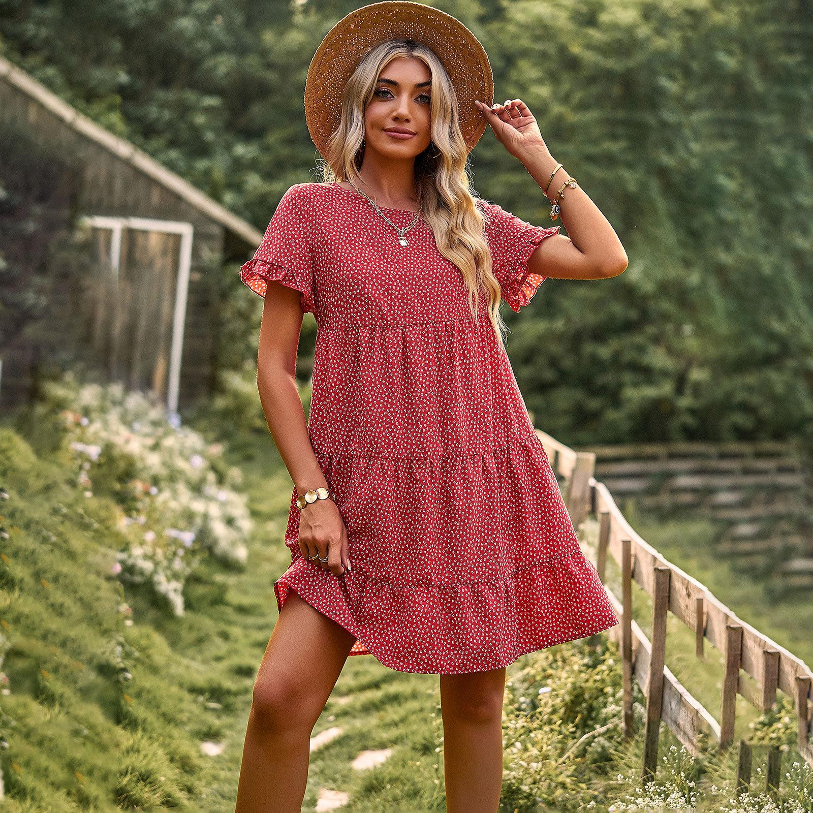 Весенне-летнее платье с круглым вырезом и коротким рукавом с пасторальным принтом — фото 6