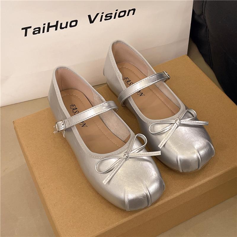 

Балетки-лодочки с бантом, летние новые, с мелким вырезом, с юбкой, модные туфли Мэри Джейн 40 серебряный