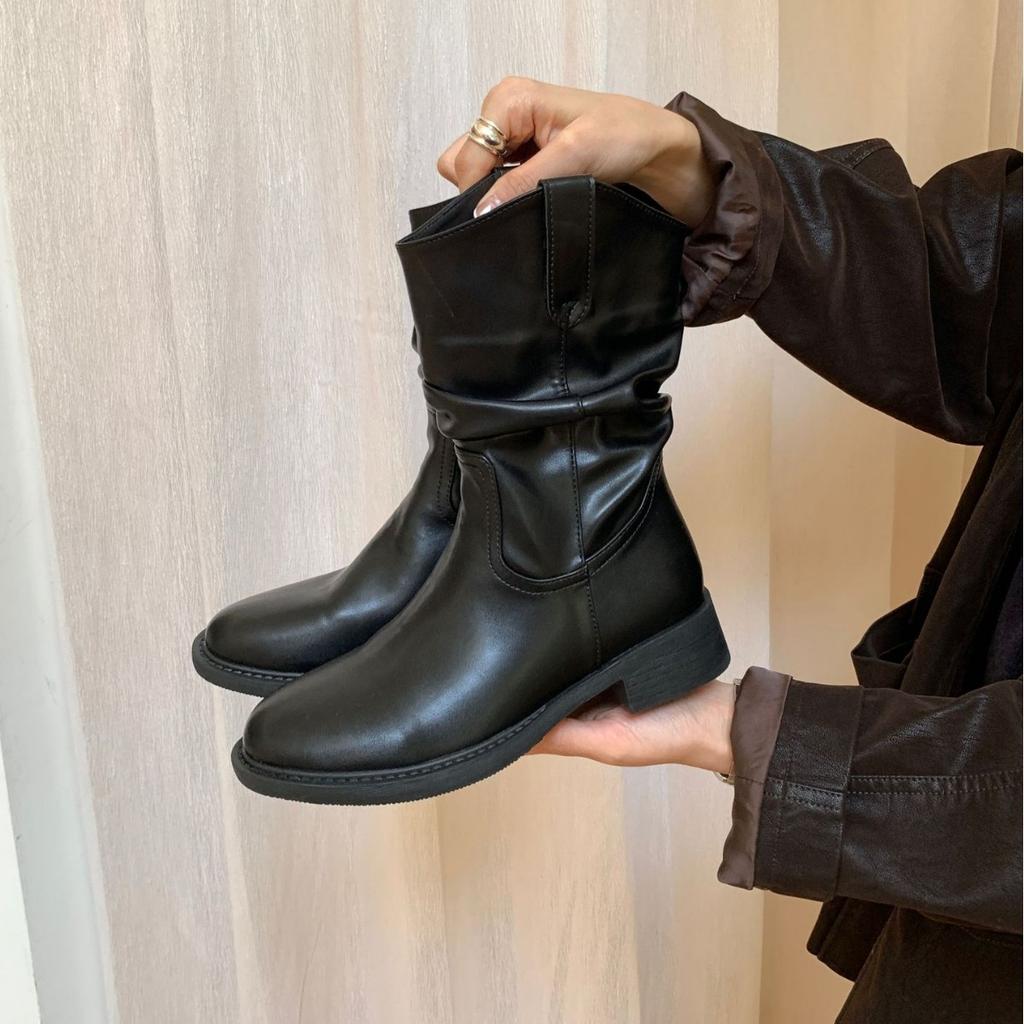 2025 New Round Head Pleated Thick Heel Low Tube Thin Martin Autumn and Winter Hot Girl Women Martin Boots