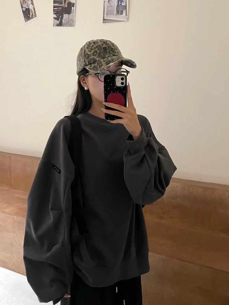 Women's Plus Size Korean Style Pleated Long Sleeve Sweatshirt - Spring 2023