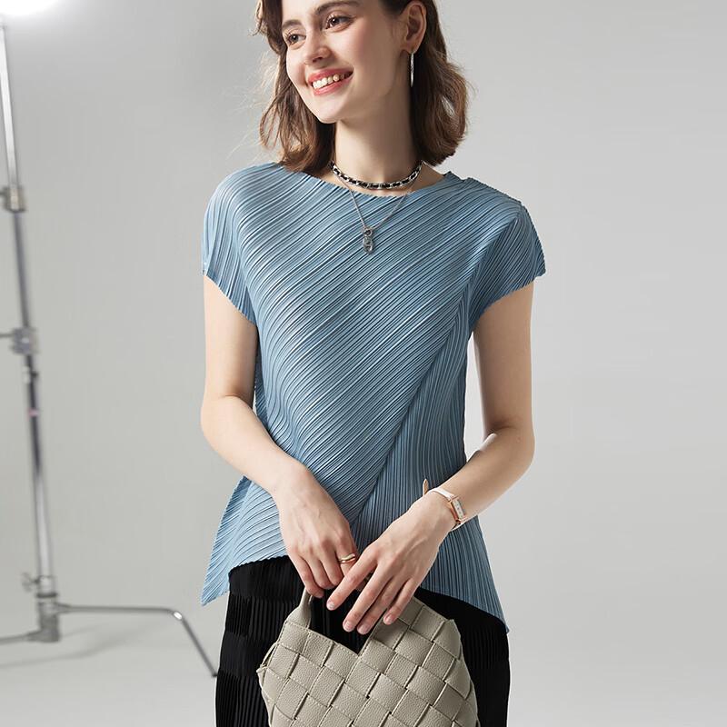 Women s Light Luxury Pleated Irregular Hem T-Shirt One Size светло-синий