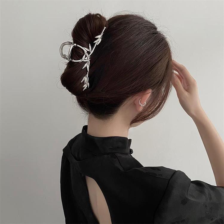 Trendy Big Women's Claw Clip for Thick Hair Accessories Headwear Giant Geometric Wave Note Crab Catch Clamps Clipper Hairgrip