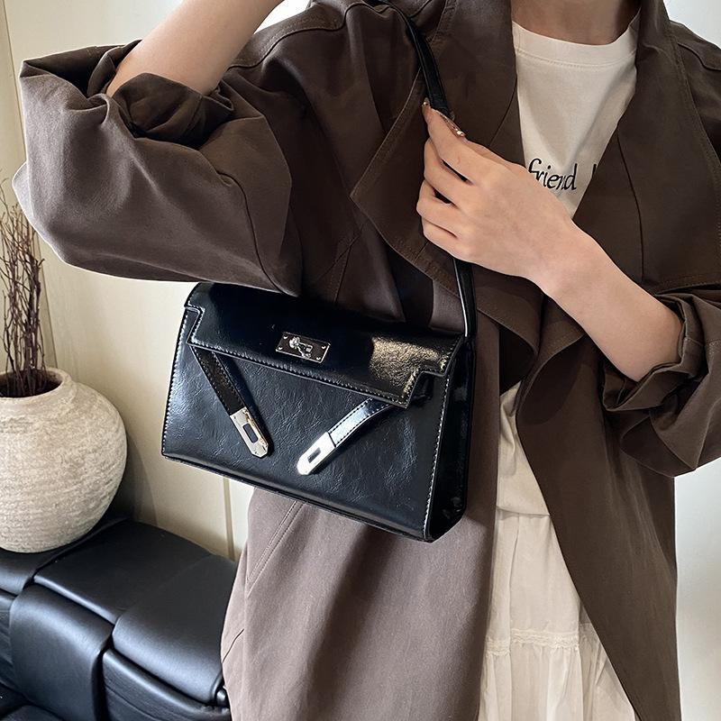 Kelly Bag Damen vielseitige Schulter-Unterarmtasche Premium-Gefühl Herbst und Winter Retro tragbare Baguette-Tasche