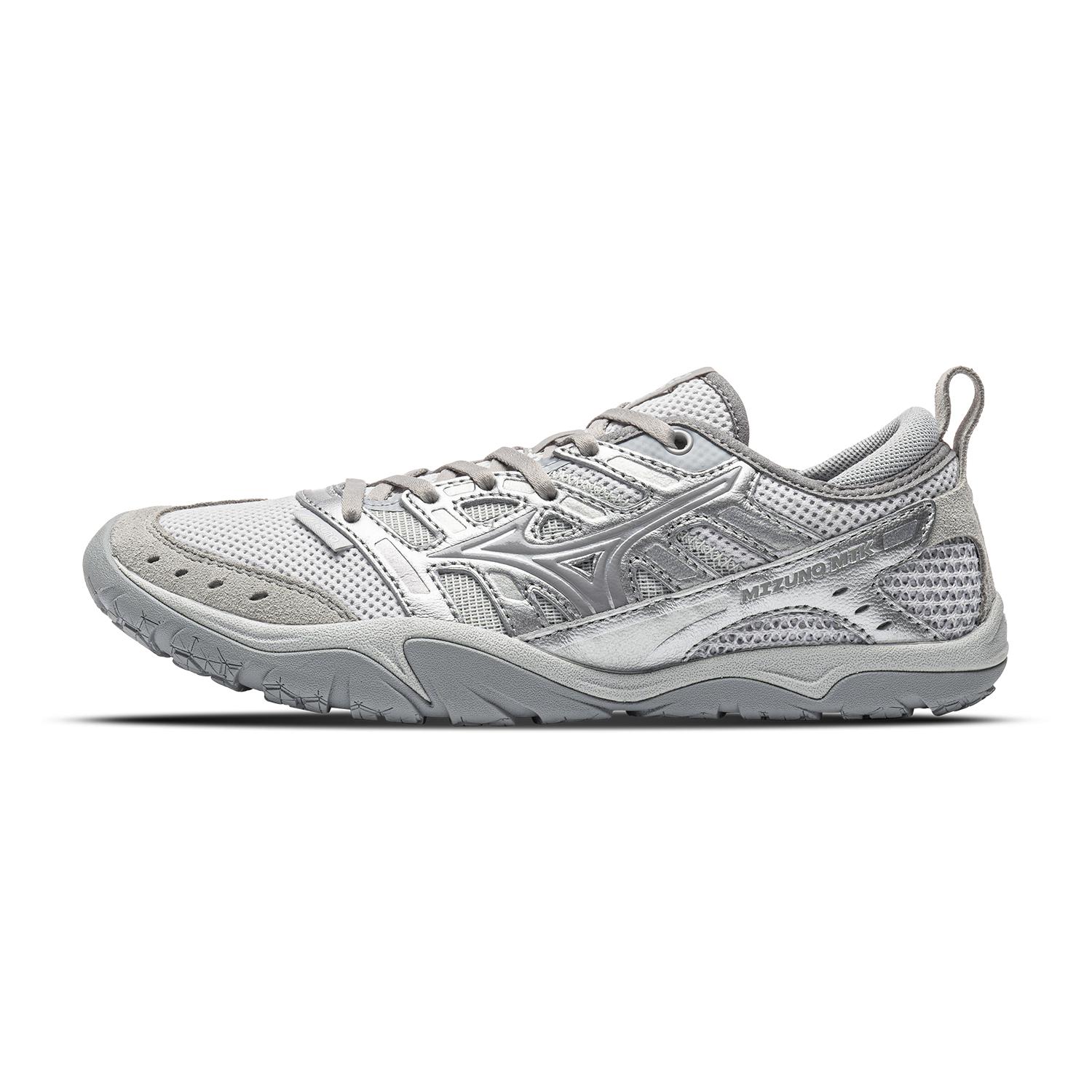 Mizuno Low top Casual Shoes Unisex Light Gray Silver D1GH261903 38