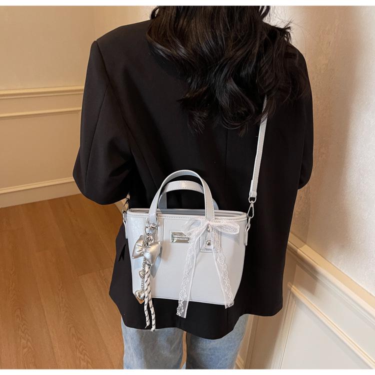 2025 Damers Mångsidiga Crossbody Tote-väska: Ledig, Moderiktig och Kompakt