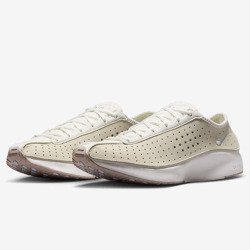 Nike Women's Casual Sports Shoes