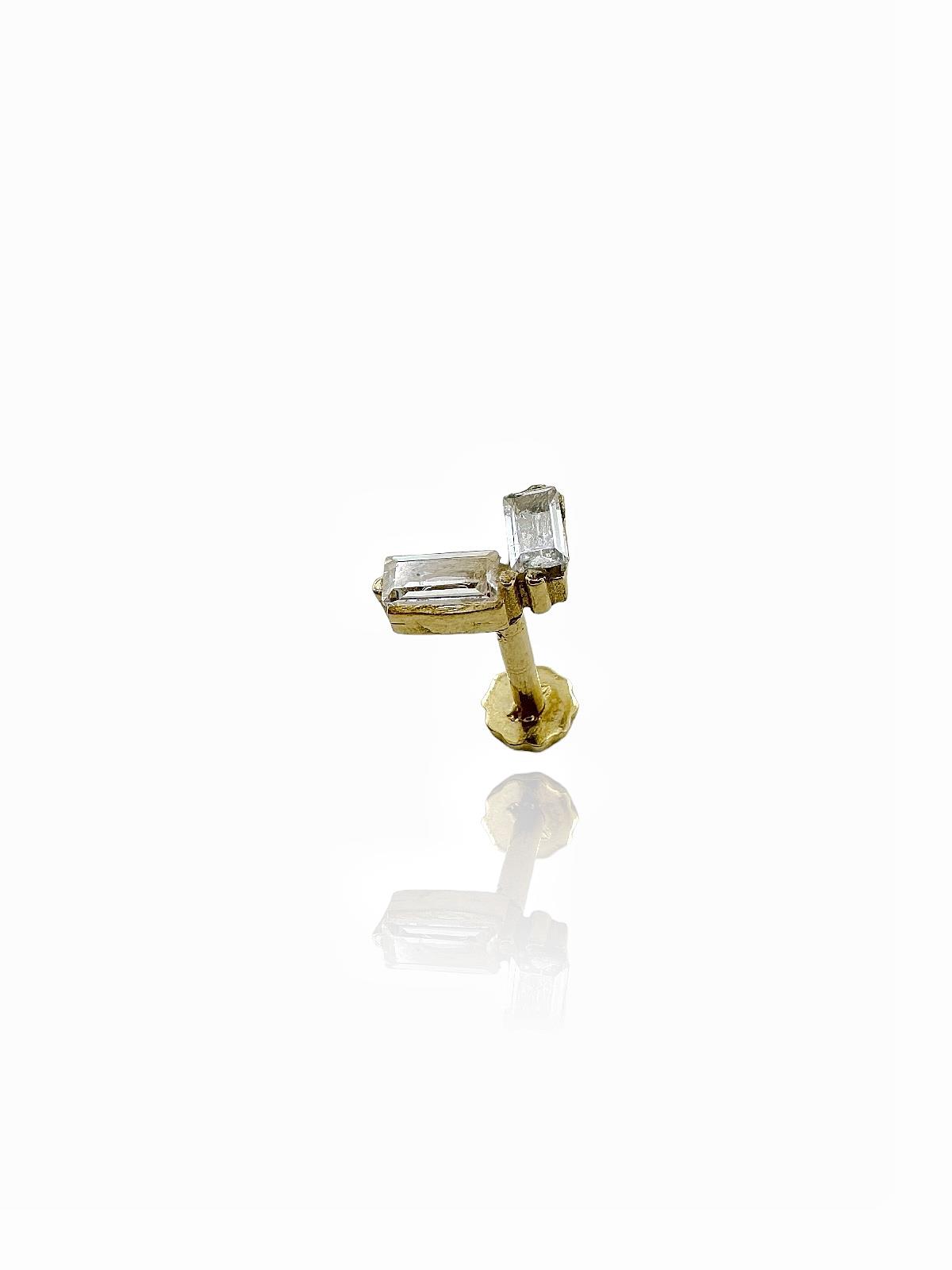 

Две серьги Baguette Zircon Stone Tragus из 14-каратного золота