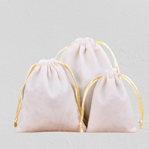50 Pcs/Lot Soft Fabric Velvet Drawstring Gift Bags for Wedding Party Various Size Jewelry Package Elegant Pouches