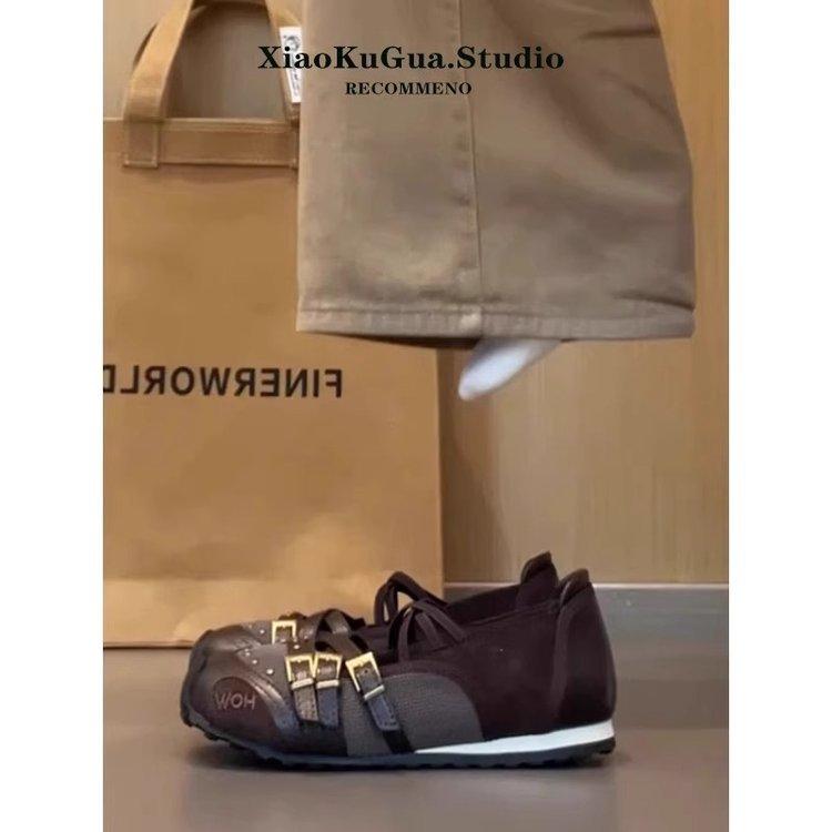 

Нишевые туфли-балетки Мэри Джейн в стиле ретро-панк женские 2025 лето новая плоская подошва универсальные повседневные с мелким вырезом туфли 40 коричневый