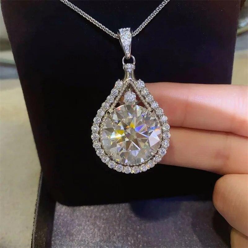 New 20 Carat Green Moissanite Pendant Necklace for Women Lady S925 Sterling Silver Lab Diamond Neck Chain Jewelry Wholesale
