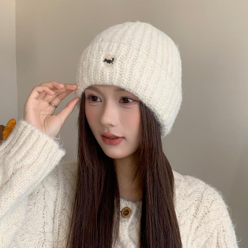Love Knitted Hat Autumn and Winter Thickened Face Small Cold Hat Outdoor Warm Versatile Ear Protection Pullover Hat Versatile Woolen Hat