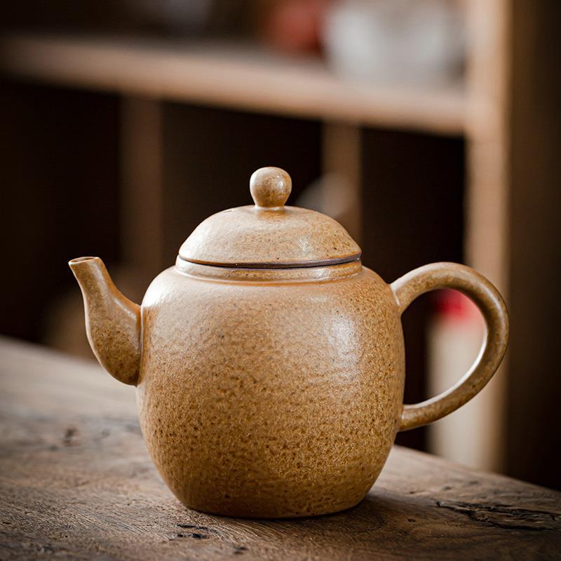 Home Kung Fu Tea Beverage Set Teapot Gilt Tea Maker Japan Style Stoneware Teapot Single Pot Handmade Vintage Ceramic Round Jug Teaware