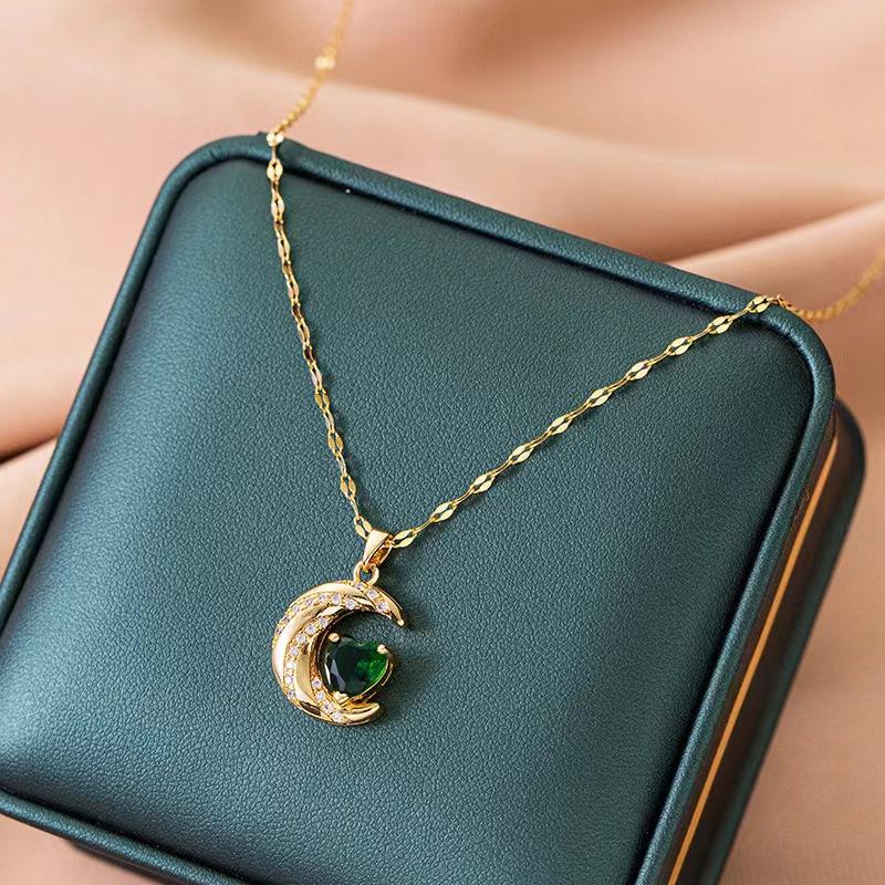 Love Moon Necklace Female Simple High Versatile Temperament Zircon Pendant Delicate Clavicle Chain