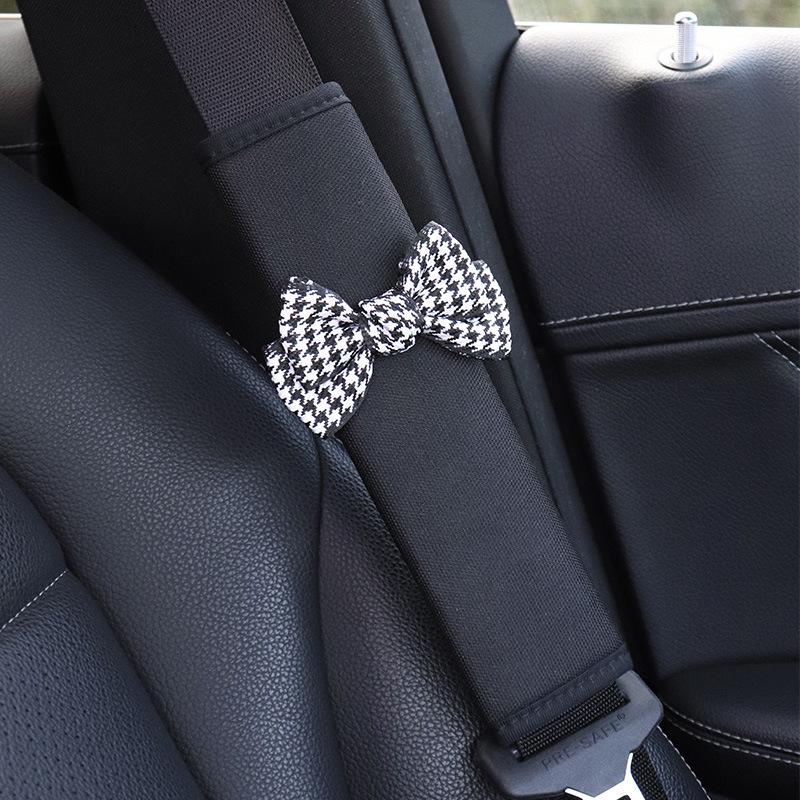 Protectoare de umăr pentru centura de siguranță auto de vară cu desene animate - Decor drăguț pentru interiorul mașinii pentru femei, Pereche