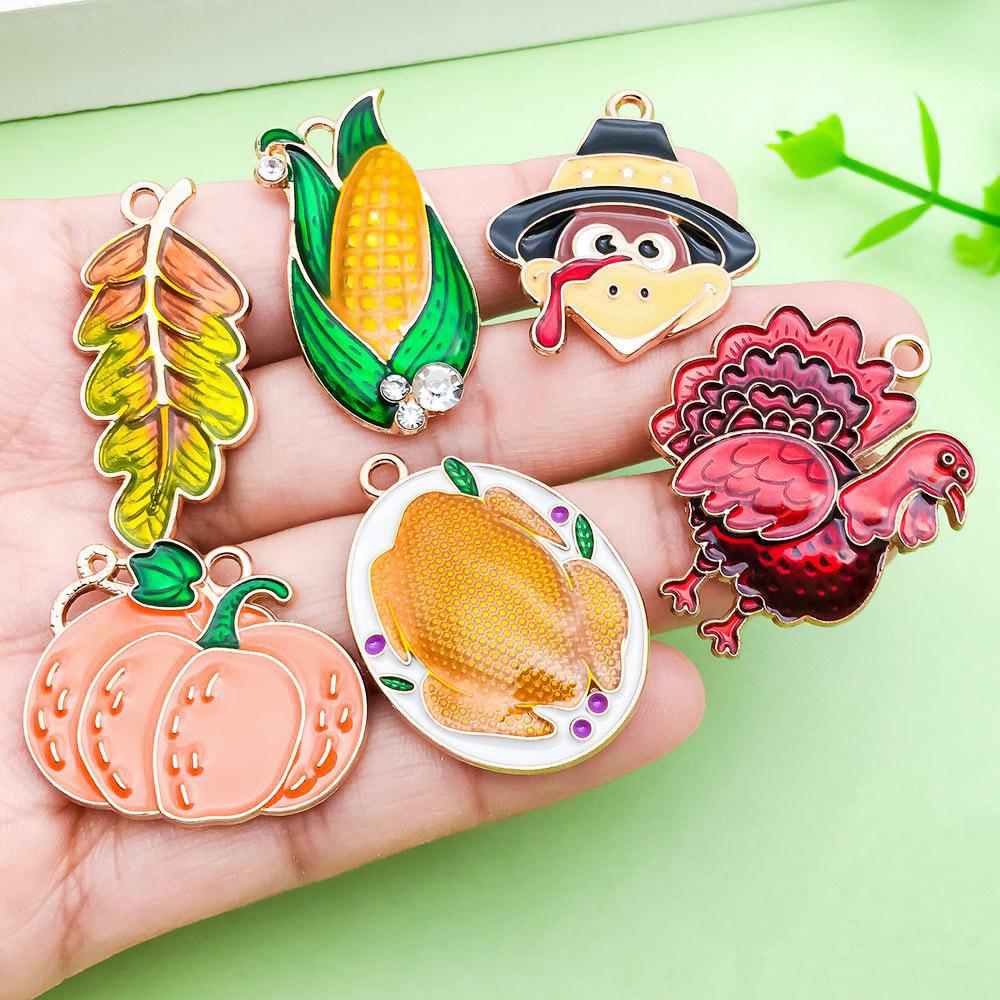 20pcs Thanksgiving Pendants: Colorful Enamel Pumpkin, Turkey, Maple Leaf Charms for DIY Jewelry Accessories