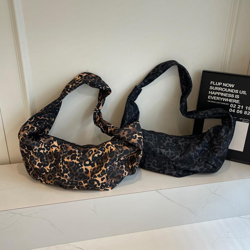 Stylish Children's Leopard Print Crossbody Bag Large Capacity For Boys And Girls